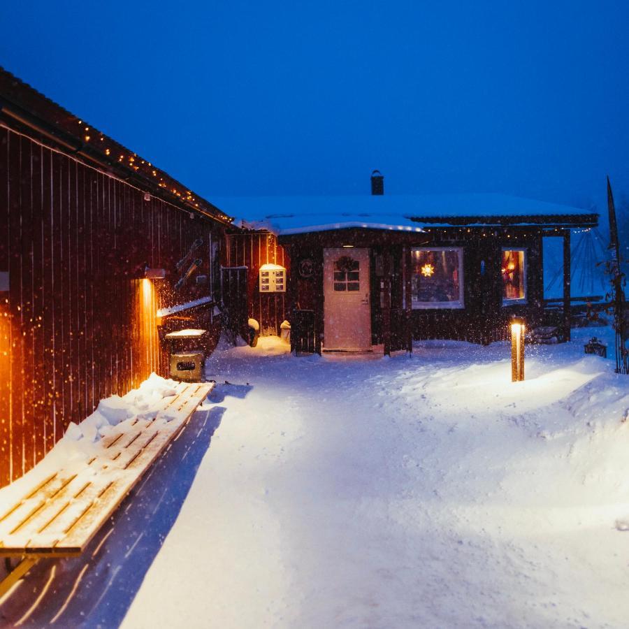 Abisko Mountain Lodge Exterior foto